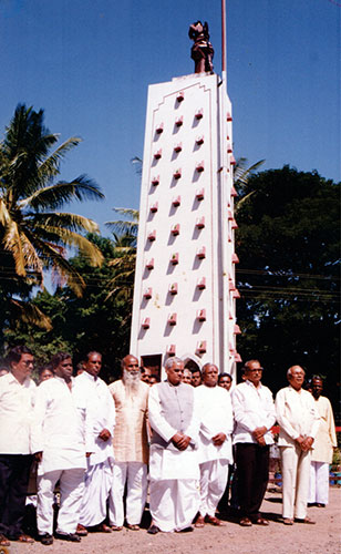 August Kranti Smritistambh